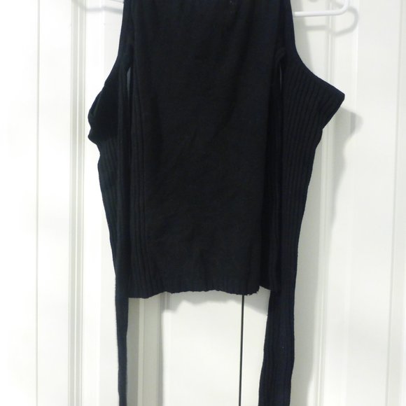 URBAN BEHAVIOR Y2K black cold shoulder sweater top - Picture 5 of 7